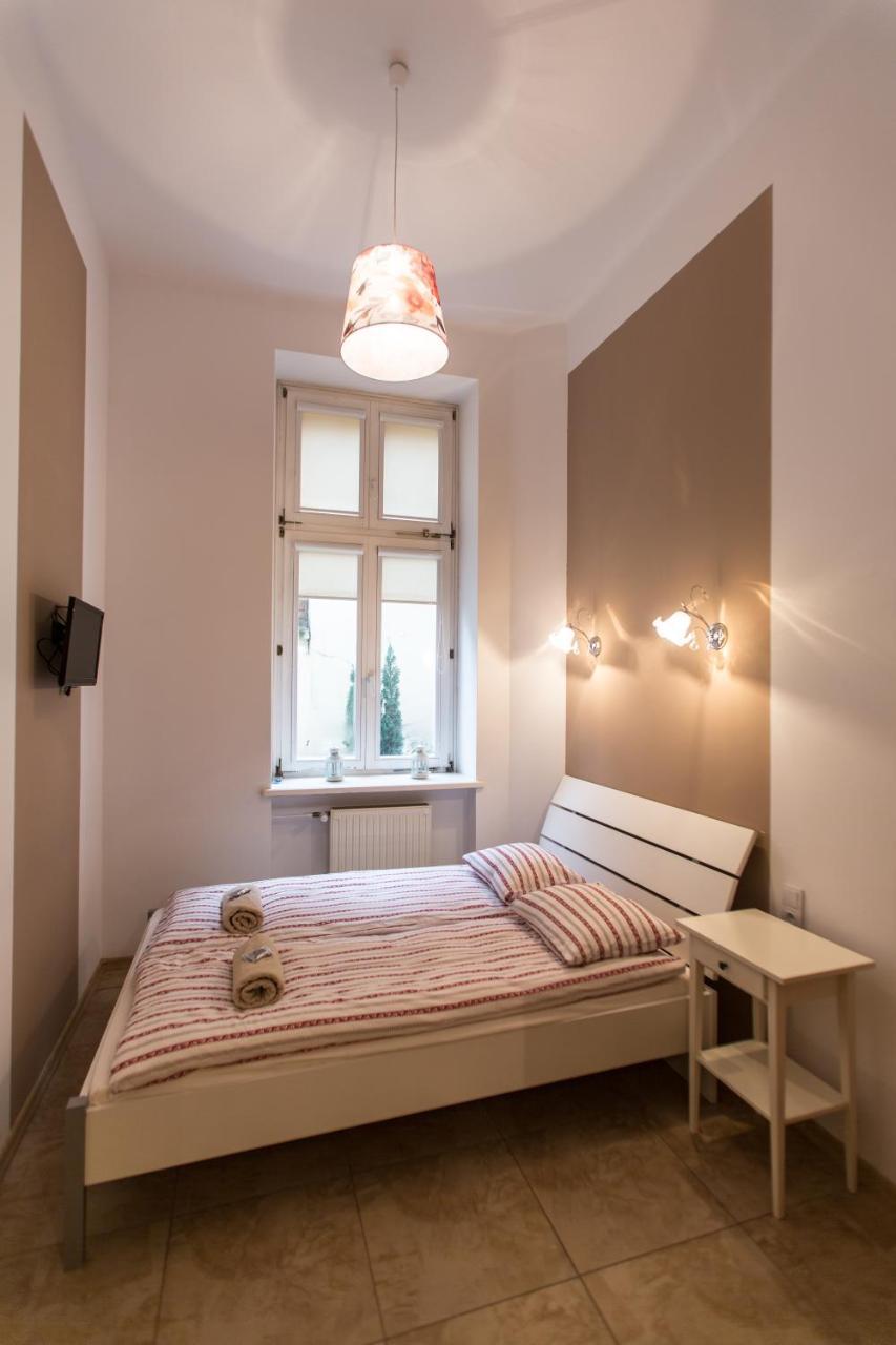 Puffa Hostel Lux *