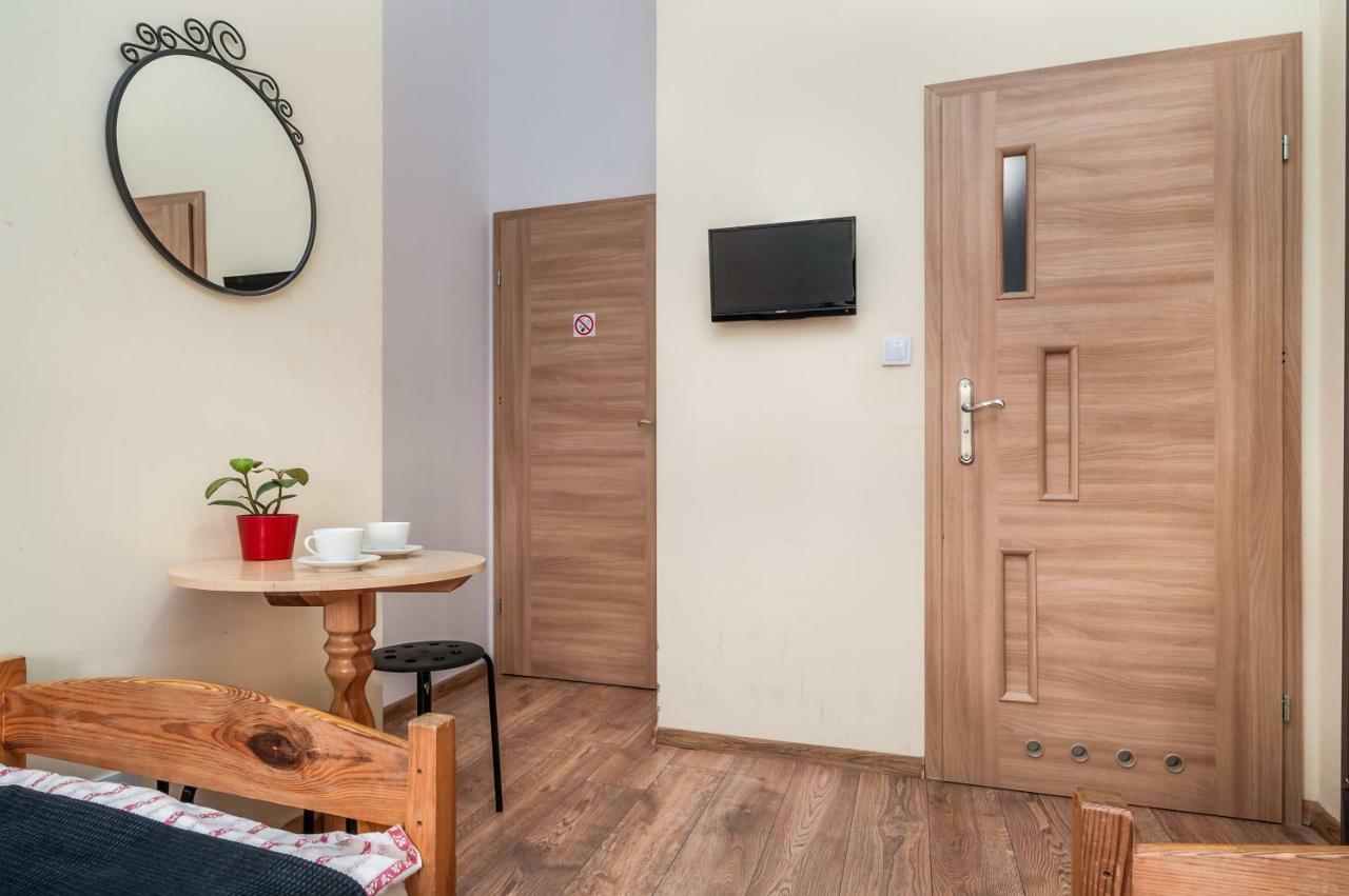 Puffa Hostel Lux *