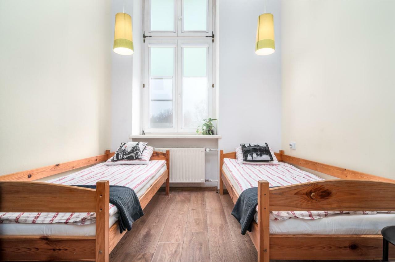 Nakvynės namai Puffa Hostel Lux *